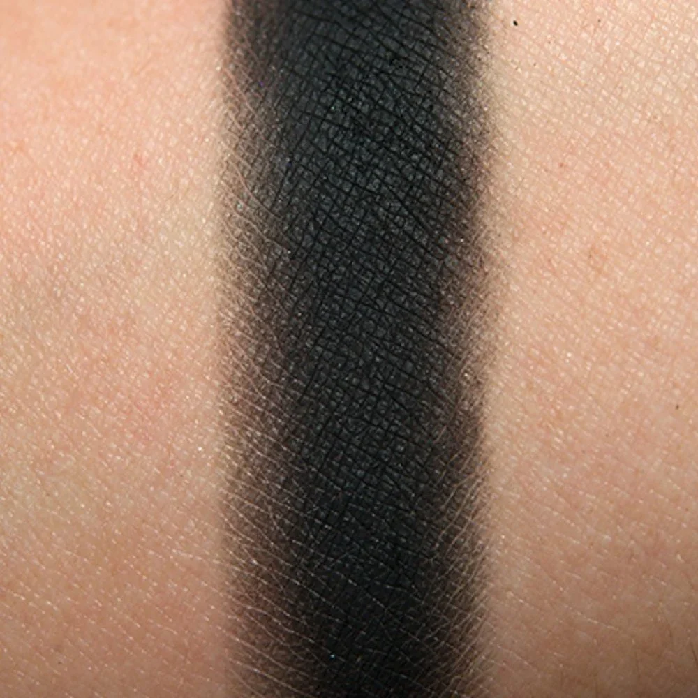 MAC CARBON eye shadow new Matte smoky sultry black